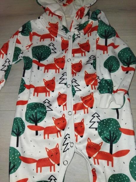 Overal s lišky s kapucí 86, 86