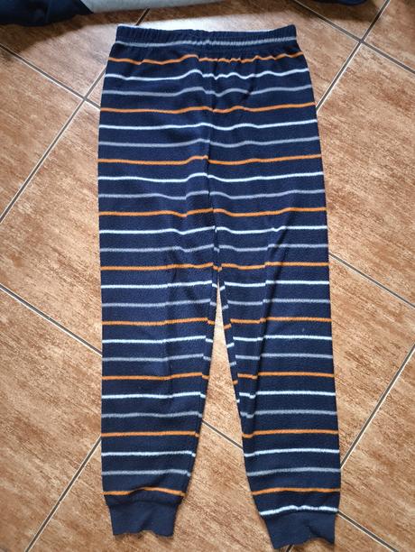 Teplé pyžamo, primark,128