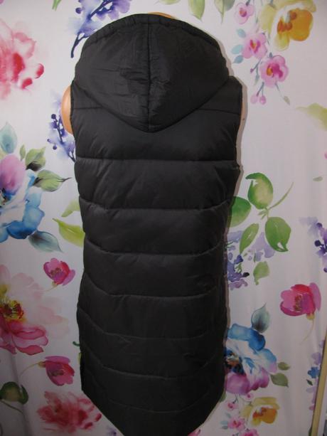 Dámská dlouhá prošívaná vesta s kapucí, m