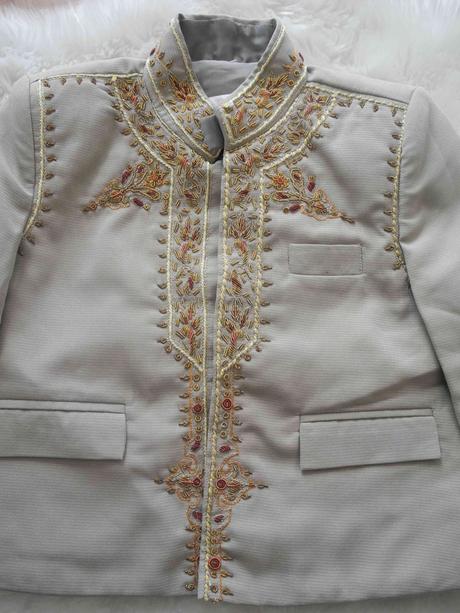 Sako slavnostní, 86