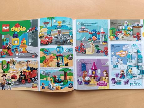 Lego katalog 2019 červen - prosinec, 