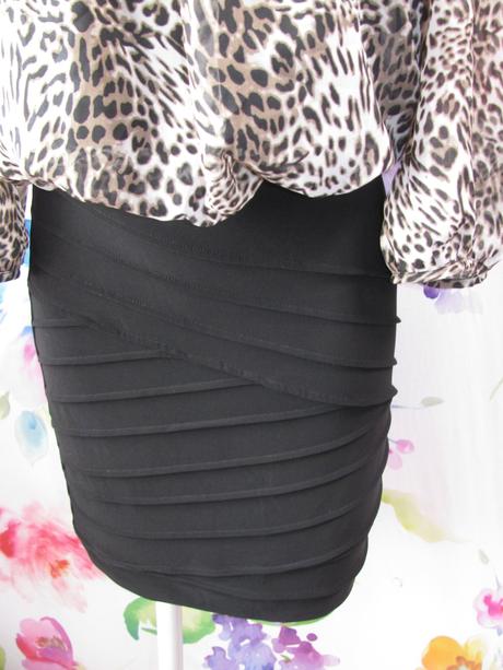 Luxusní dámské mini šaty s leopardím vzorem, 34