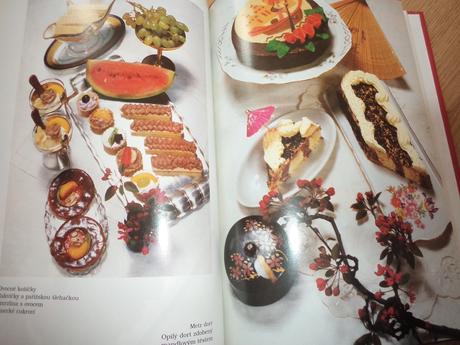 Hrníčková kuchařka - pečeme bez vážení,