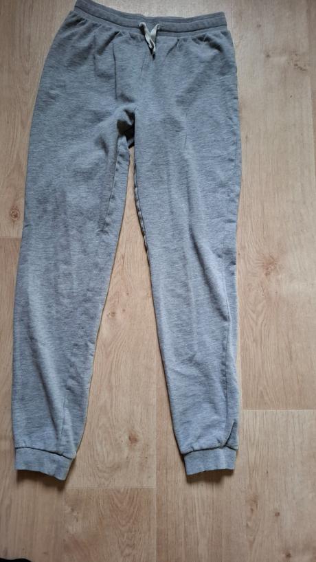 5x tepláky i jednotlivě slabší, 158