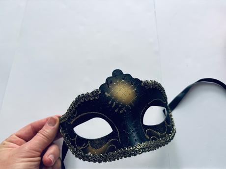 An9/ škraboška dámská luxusní,