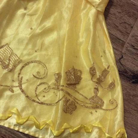 Kostým ,,kráska bella" v. 104, 