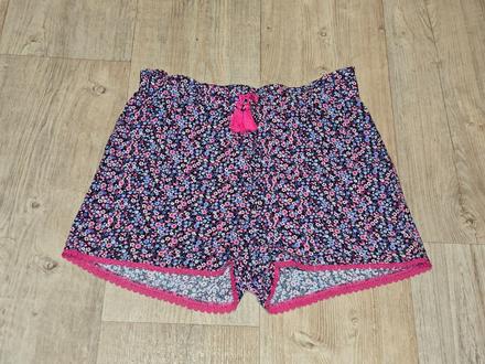 Kraťasy, primark,152