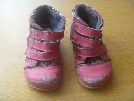 Růžové koženkové barefoot kotníčkové boty v. 24-25, 24