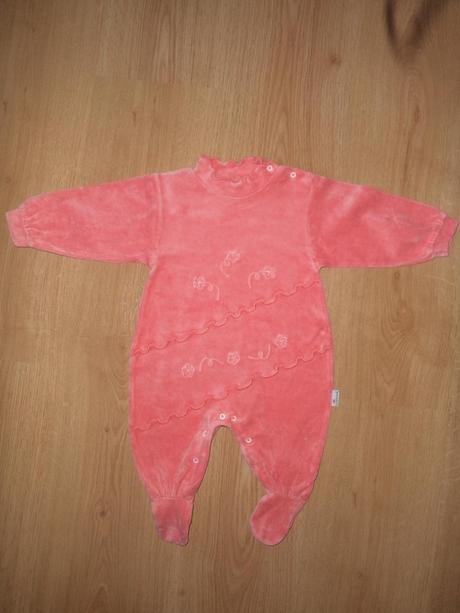  hezké sametové dupačky č.186, loana,68