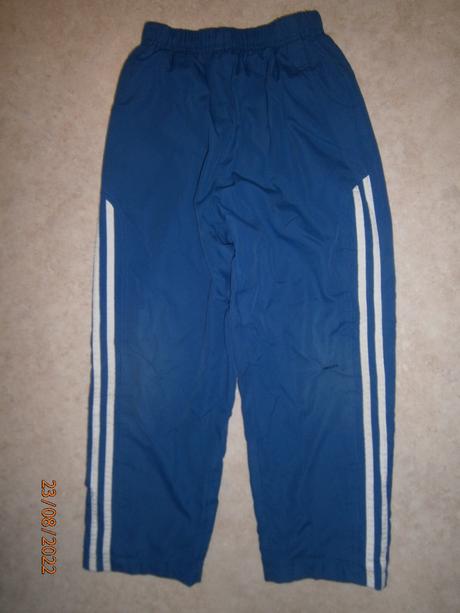 Šusťáky + tričko, 122