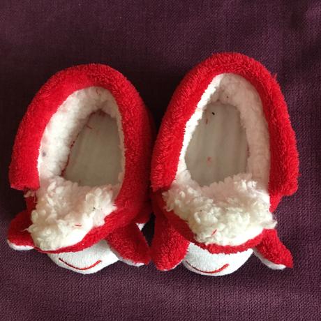 Červené měkké bačkůrky, 18