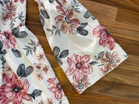 Nové květinové minišaty, vel m, shein, m