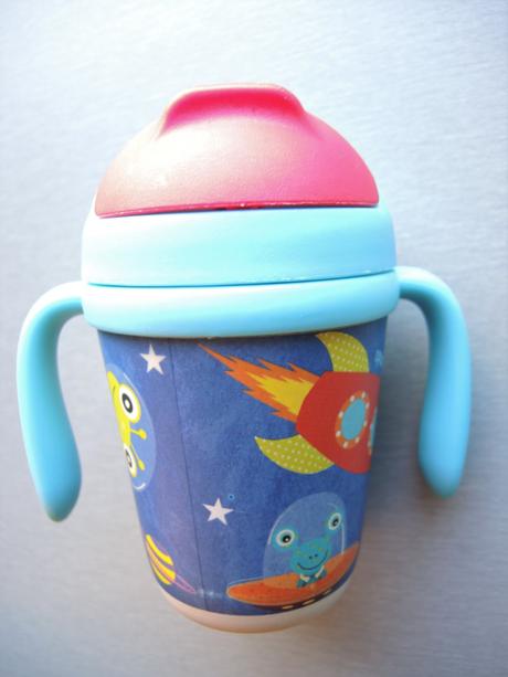 Hrníček s brčkem, 