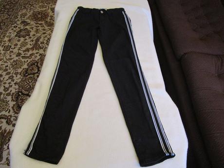 Pěkné černé elastické rifle, vel. 34-36, tally weijl,36