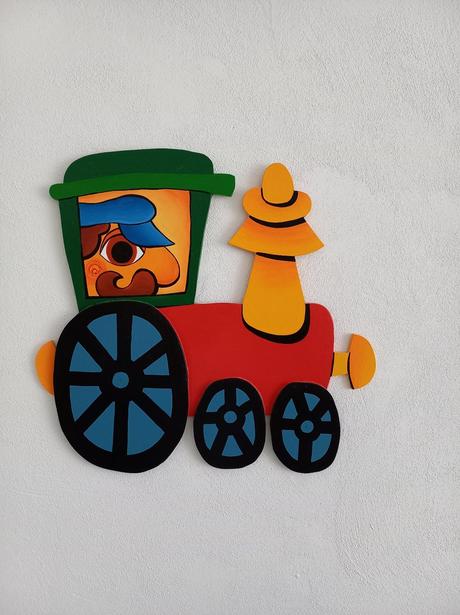 Nástěnná dekorace mašinka s vagony zuzana vašatová,