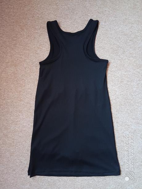 Šaty se šortky zn."bekkin" vel."146", 146