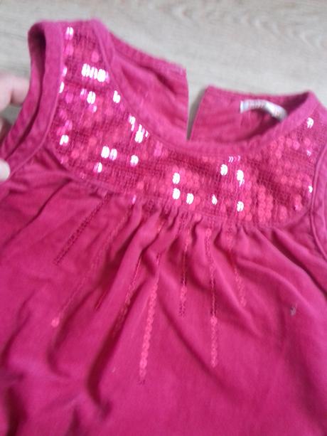 Sametové šaty s flitry, george,104