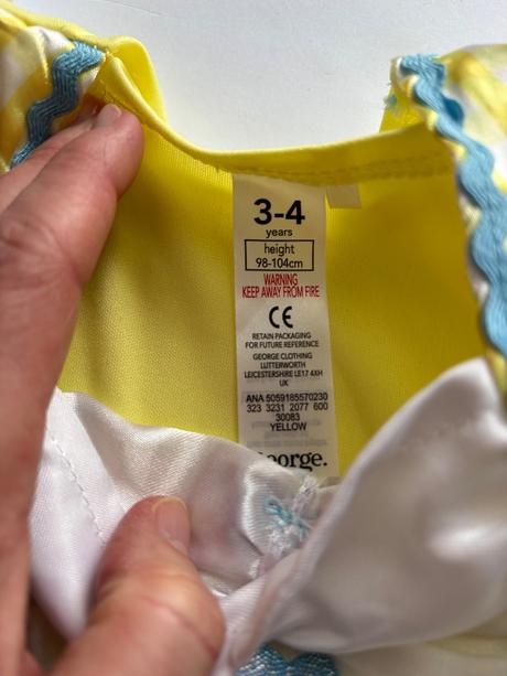 Ob/ kostým šaty zlatovláska - v.3/4 roky, 