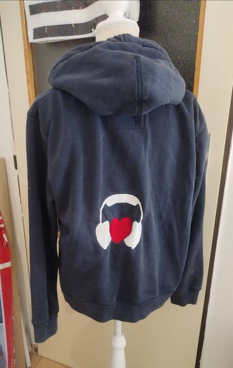 Mikina s kapucí vel.m-l, l.o.g.g.,m