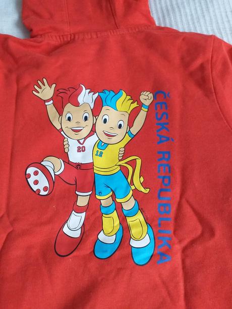 Originál mikina euro 2012 110/116 - 6 let uefa, 116