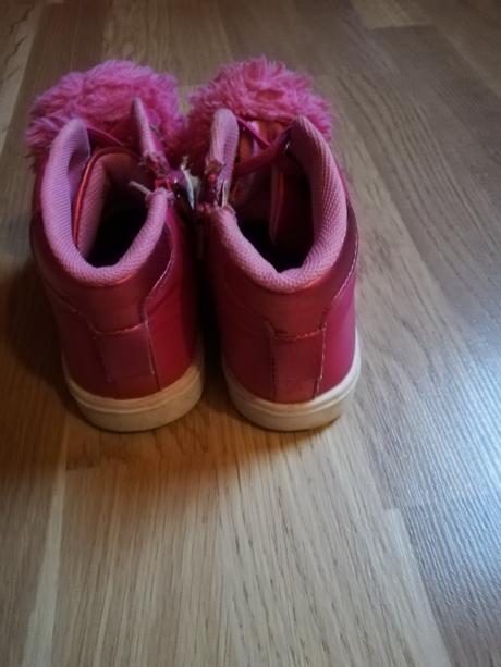 Boty dívčí s bambulkami vel.29., 29