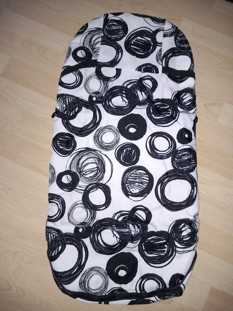 Fusak do autosedačky, 