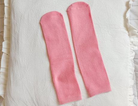 Růžové ponožky, 30