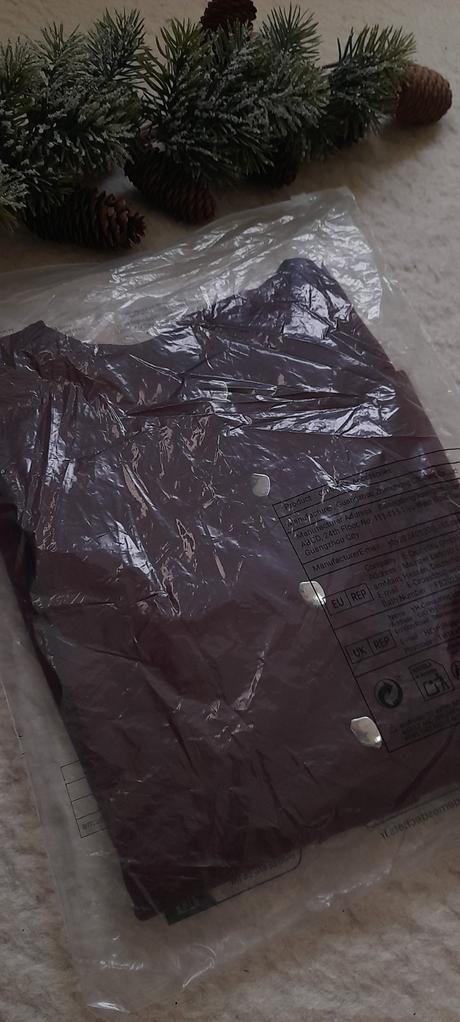 Elegantní vínový svetřík, l