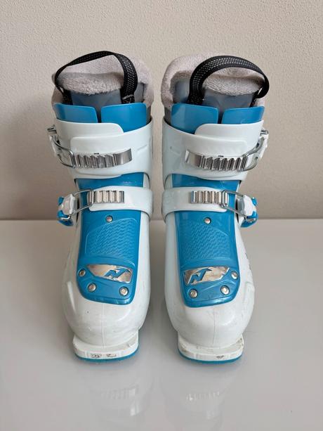 Dětské lyžáky nordica, vel. 21.5, 255mm, nordica,21