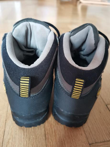 Outdoorové vycházkové boty tenisky vel. 31, 31