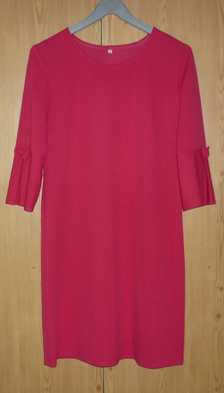 Malinové dámské šaty made in italy, 38