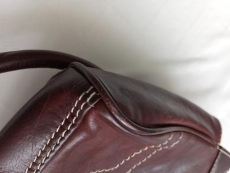 Kožená kabelka, 