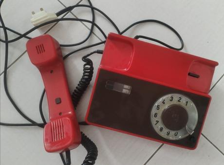 Retro telefon,