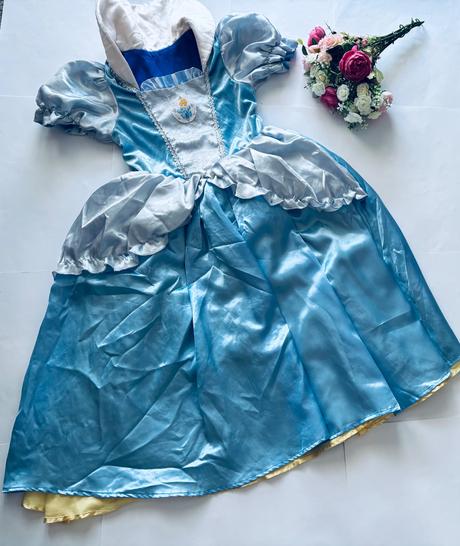 An22/ kostým oboustranný popelka/sněhurka - v.7/8, 