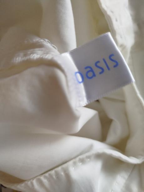 Kraťasy zn. oasis vel.36, 36
