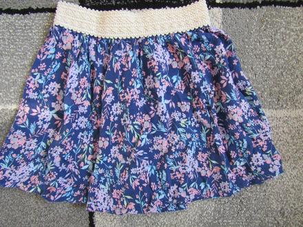 Letní sukně zn.c & a  vel.146, c&a,146