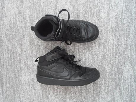 Černé kotníčkové boty tenisky botasky, nike,39