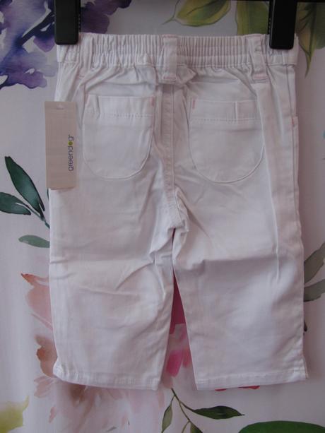 Bílé sváteční elastické 7/8 kalhoty s mašlí, 92