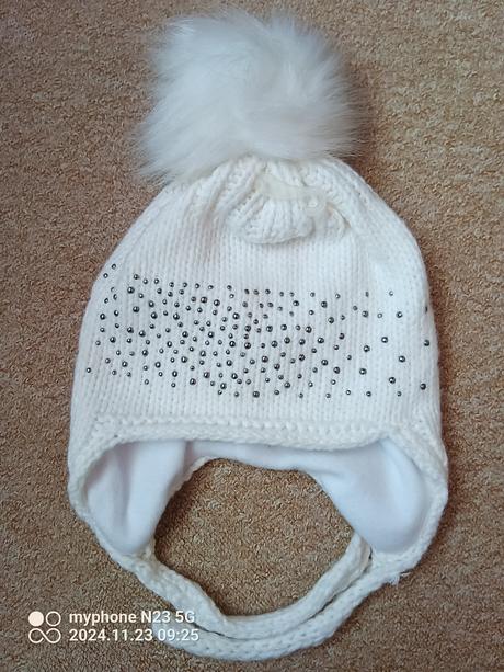 Čepice s kamínky vel."univerzální", 