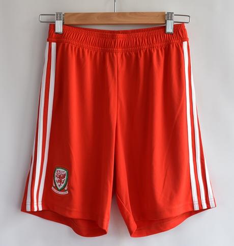 Kraťasy vel. s, adidas,s