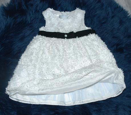 Slavnostní sváteční společenské dívčí šaty, 92