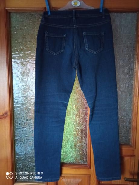 Tmavomodré pružné riflíky, palomino,140