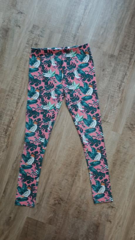 Legíny vel. 152, reserved,152