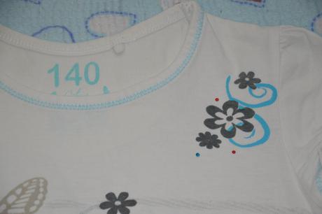 140 146 letní bavlněné tričko s motýlky a kamínky, okay,140