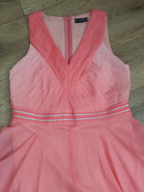 Krásné plesové šaty vel.m, m