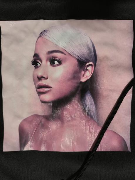 Mikina ariana grande, s