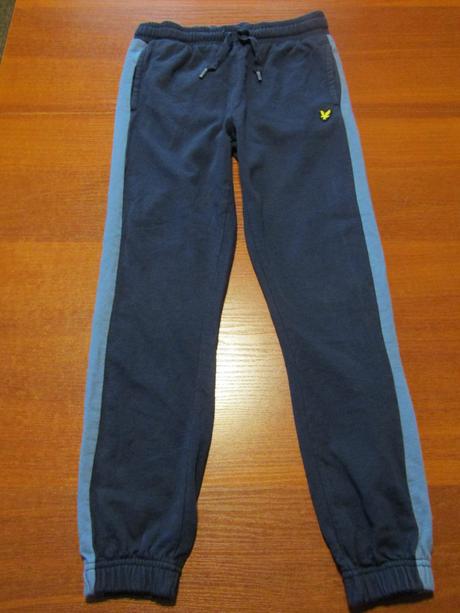 Modré chlapecké tepláky vel 140-146, 146