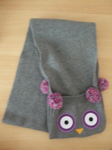 Šála sovičky s kapsami na ruky, 122