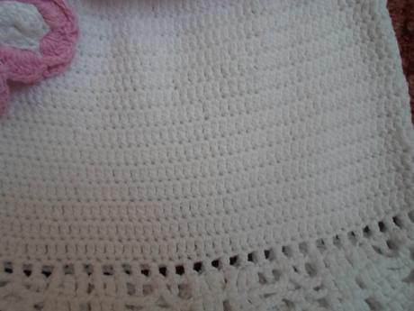 Bílá krajková háčkovaná sukně sukýnka, 104