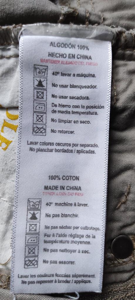 Pláťáky/kapsáče vel. 104/110, 104